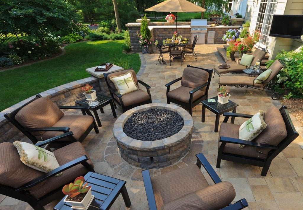 outdoor seating and raised firepit