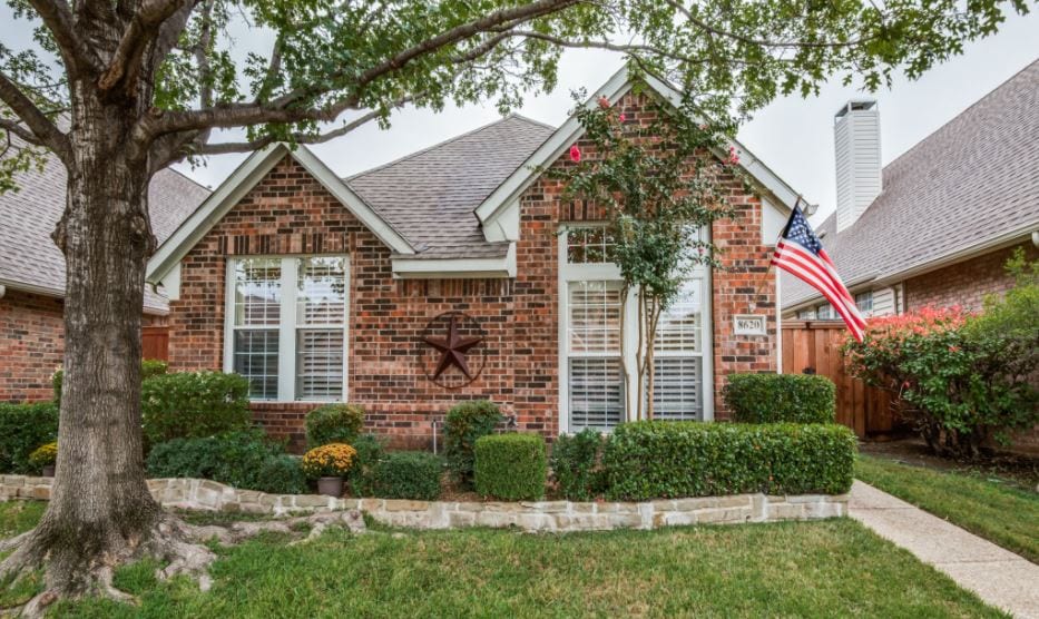 Home in Valley Ranch neighborhood of Irving, TX