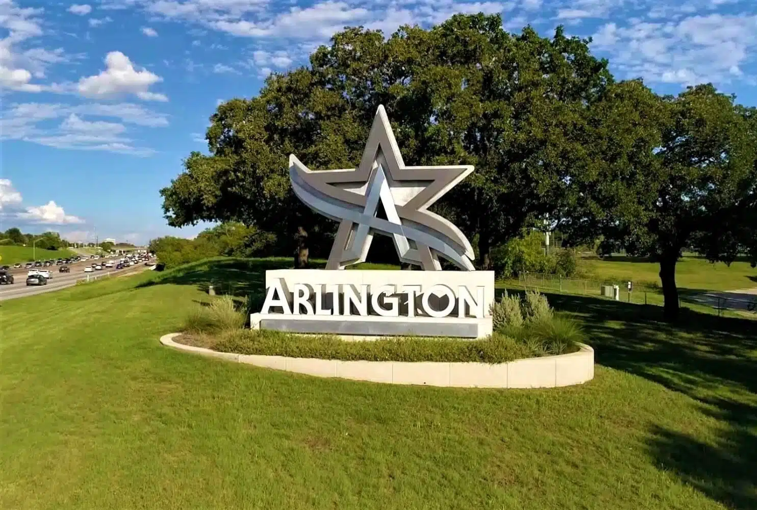 city of Arlington, TX city hall