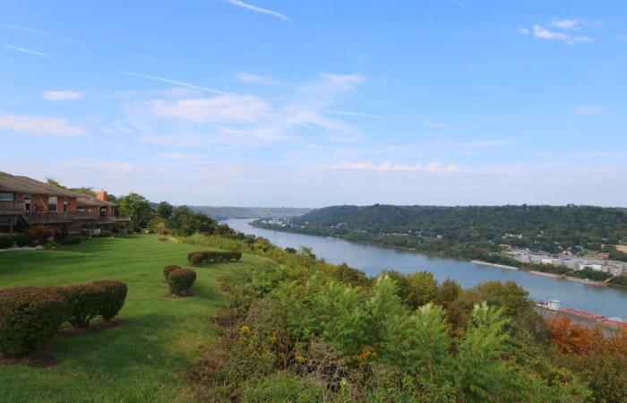 Elevated view of the Ohio River and surrounding communities, including the small town of Villa Hills, Kentucky.