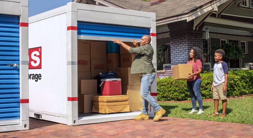 A family using two PODS moving and storage containers to move to Orlando