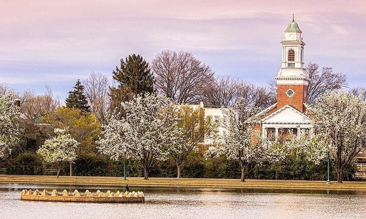 Fountain Lake in Richmond, VA