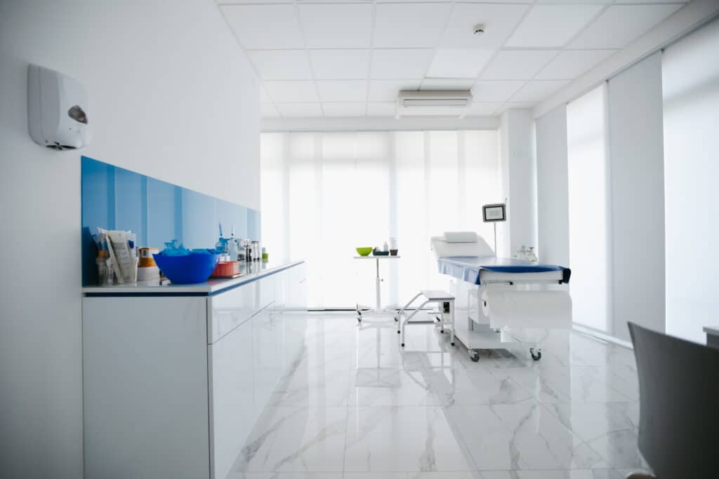 An empty patient room common in healthcare facilties