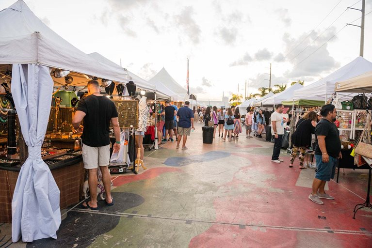 A flea market with plentiful pop-up booths