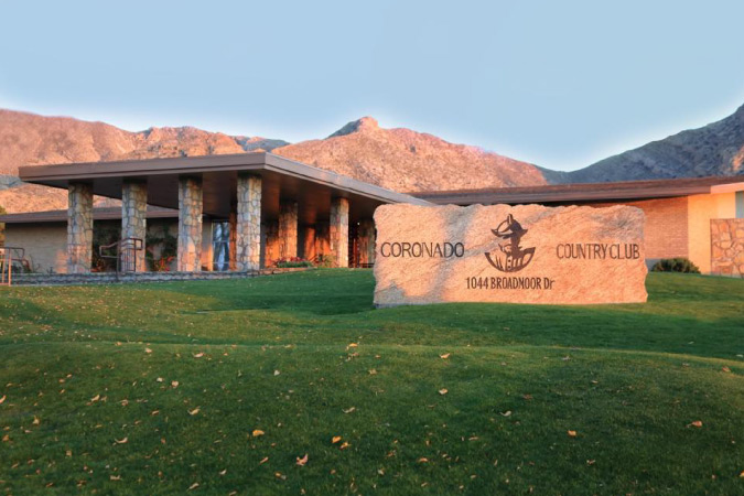 The entrance of Coronado Country Club in Coronado, one of the best neighborhoods in El Paso, Texas.