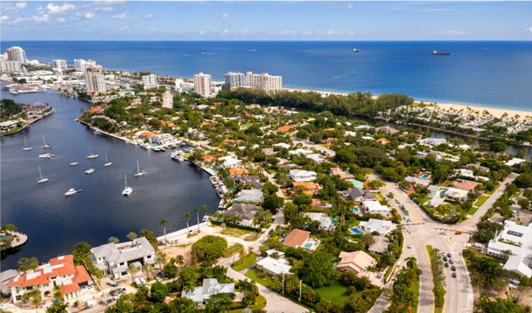 Aerial view of the Harbor Beach neighborhood in Fort Lauderdale, Florida.