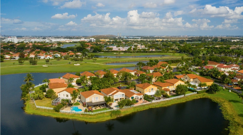 Aerial view of luxury neighborhoods in Weston, Florida, near Fort Lauderdale.