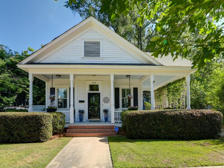 A single family home with a beautiful patio in Shandon, SC. 