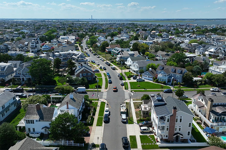 An overhead shot of a Virginia Beach neighborhood during the day