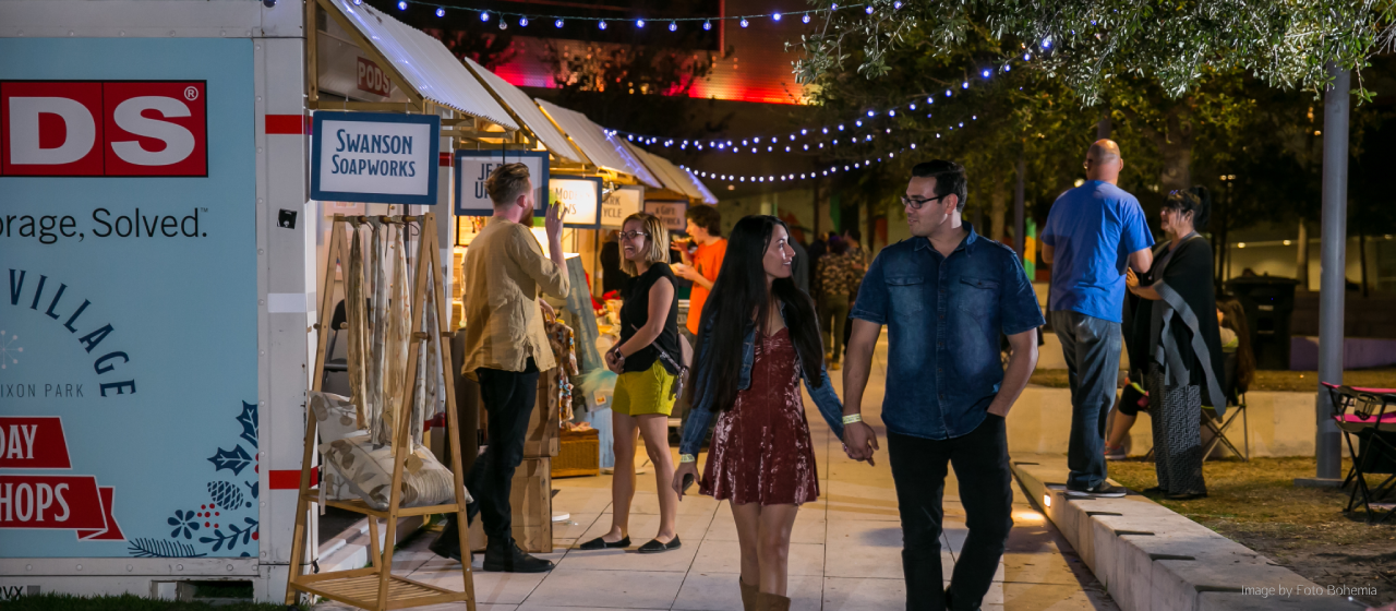 Tampa Downtown Winter Village Pop Up Shops by Foto Bohemia