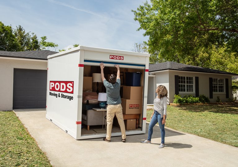 PODS couple loading container