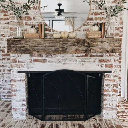 People with fireplace decor ideas galore will love a farmhouse fireplace, as you can easily deck out the mantel with decorations. 